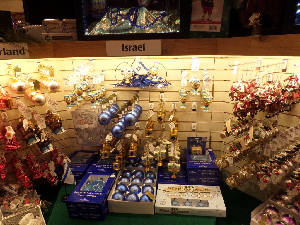 Christmas decorations Bronner's