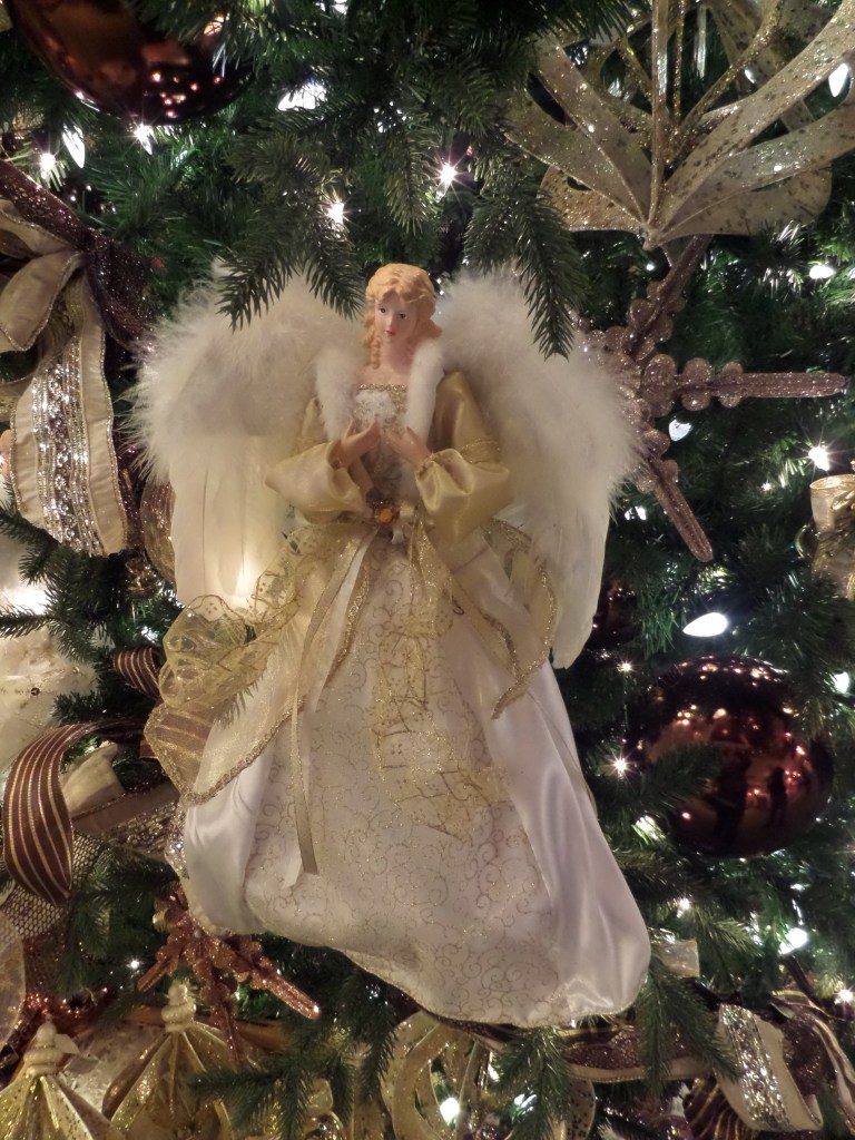 Christmas decorations Bronner's