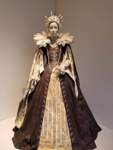 Paper Art by Isabelle de Borchgrave, Flint Institute of Arts