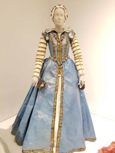 Paper Art by Isabelle de Borchgrave, Flint Institute of Arts