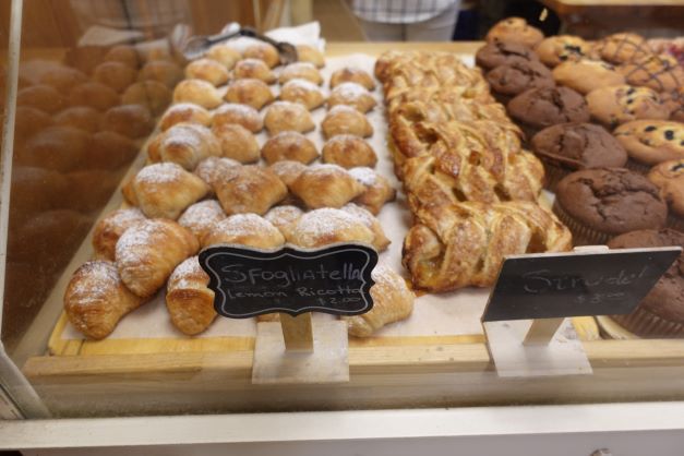 Sfogliatella at Bricco Panetteria, Boston, Massachusetts